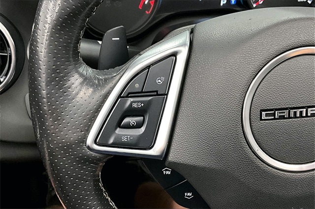 2017 Chevrolet Camaro 2SS Image 18 of 35