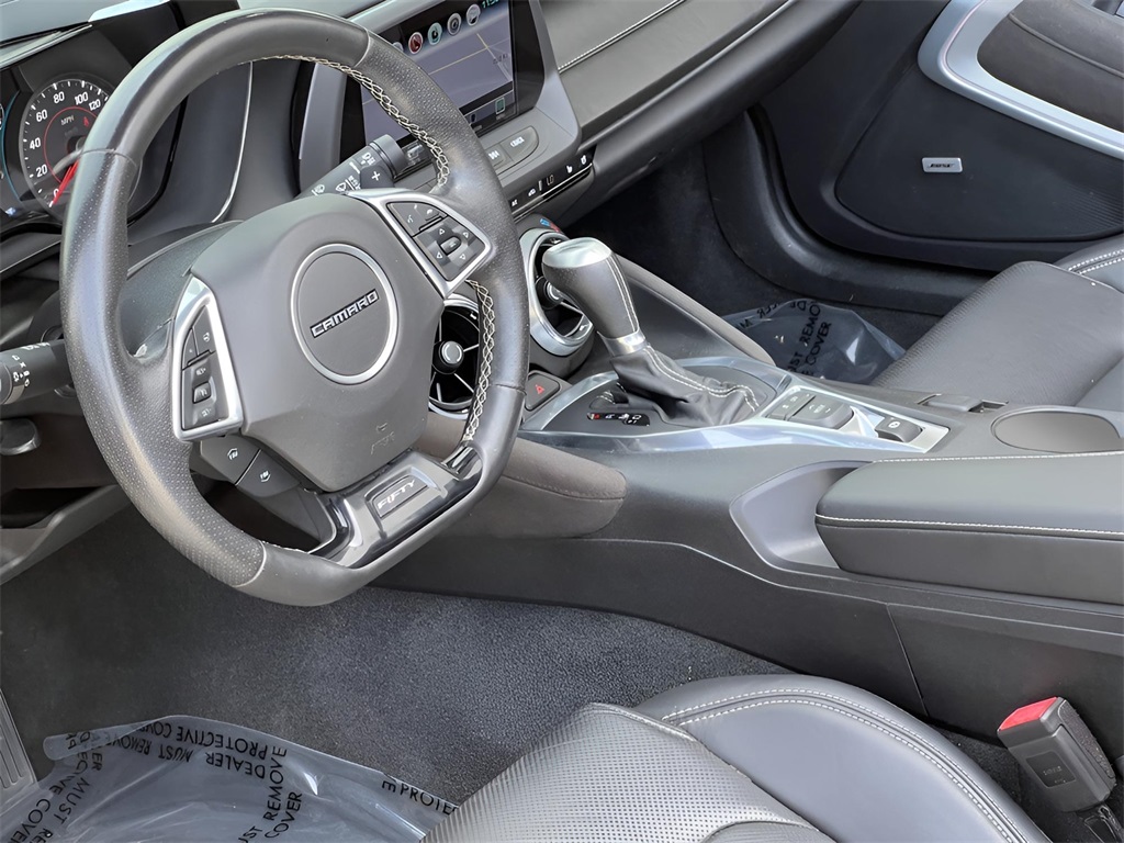 Vehicle image 42 of 44