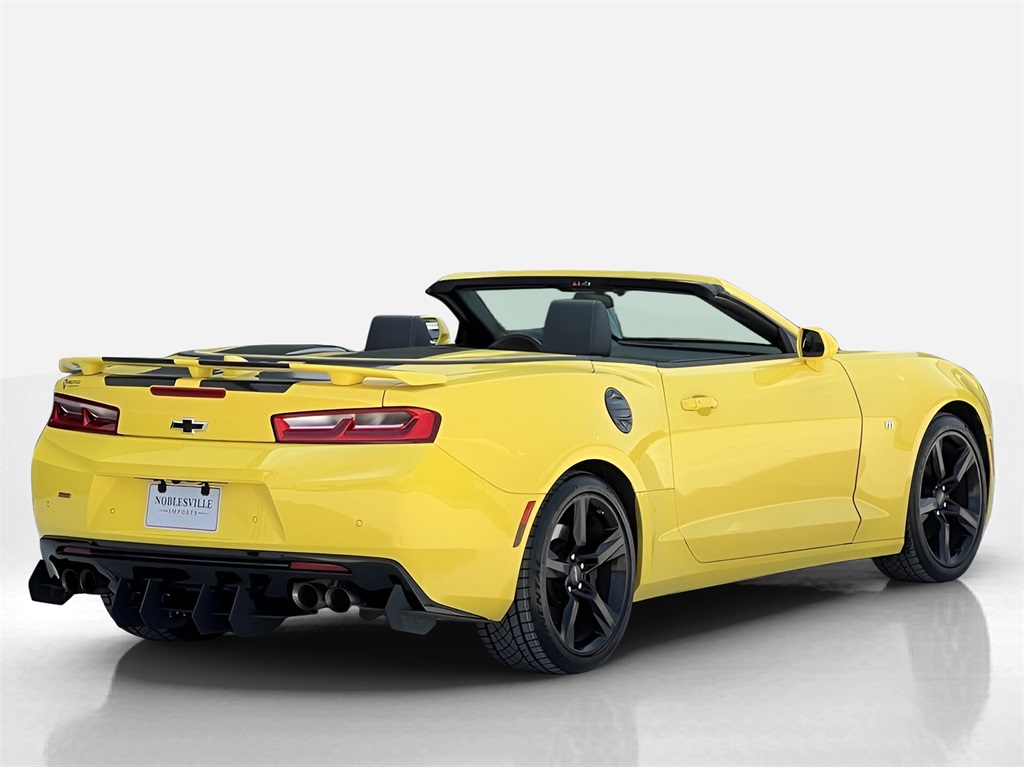 Vehicle image 7 of 44