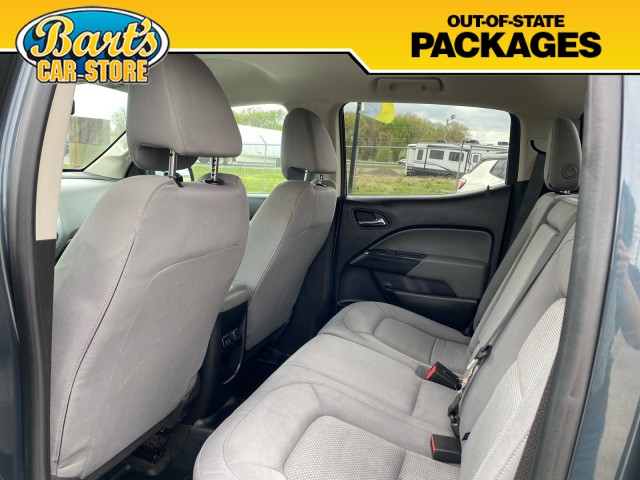 Vehicle image 19 of 34