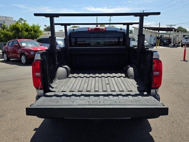 Vehicle image 10 of 43