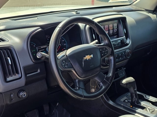 Vehicle image 18 of 43