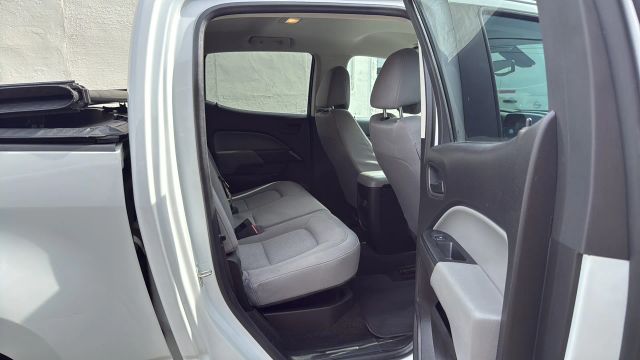 2017 Chevrolet Colorado Work Truck Image 12 of 30