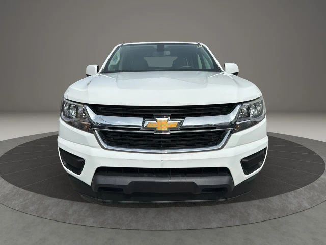 2017 Chevrolet Colorado Work Truck Image 2 of 30