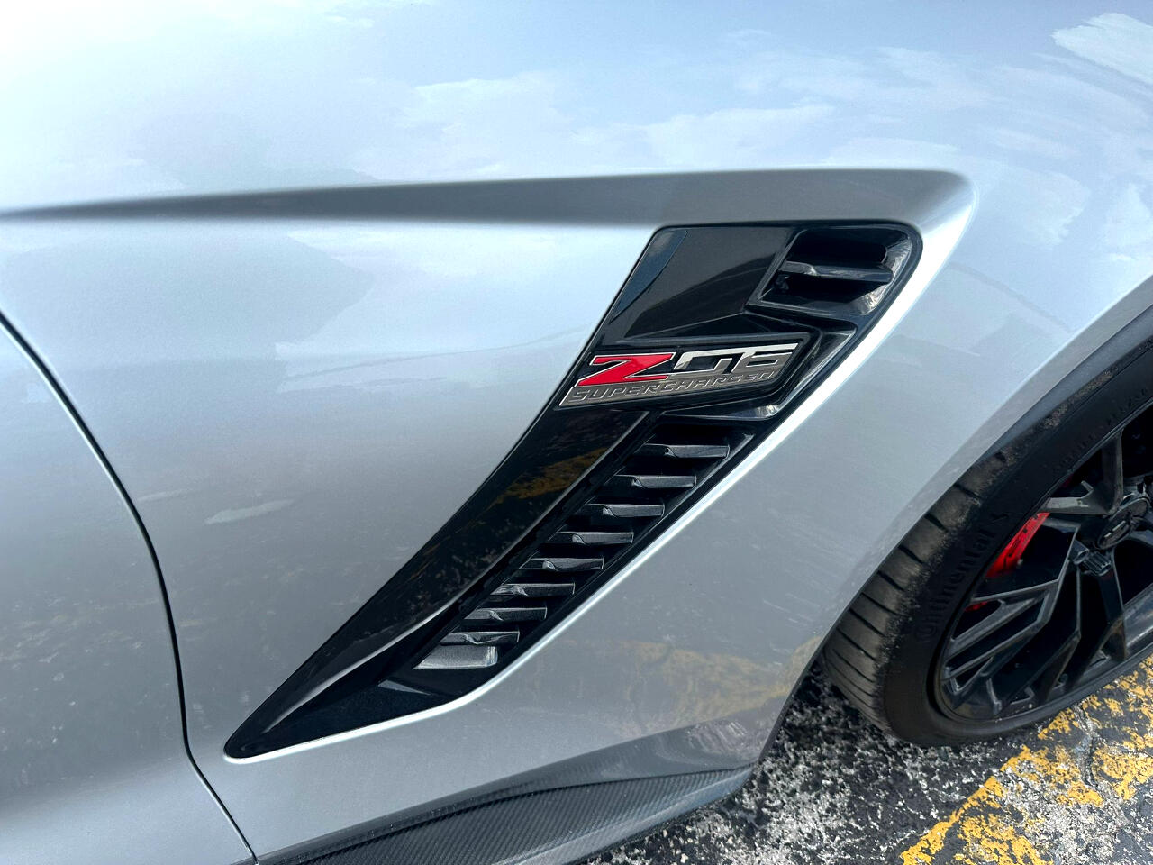 Vehicle image 9 of 25