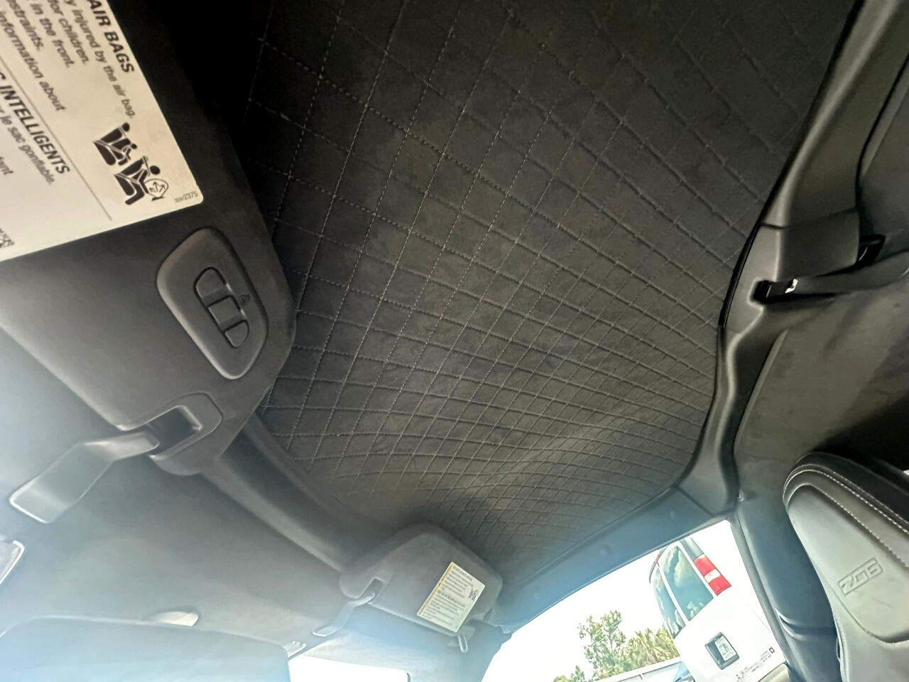 Vehicle image 20 of 25