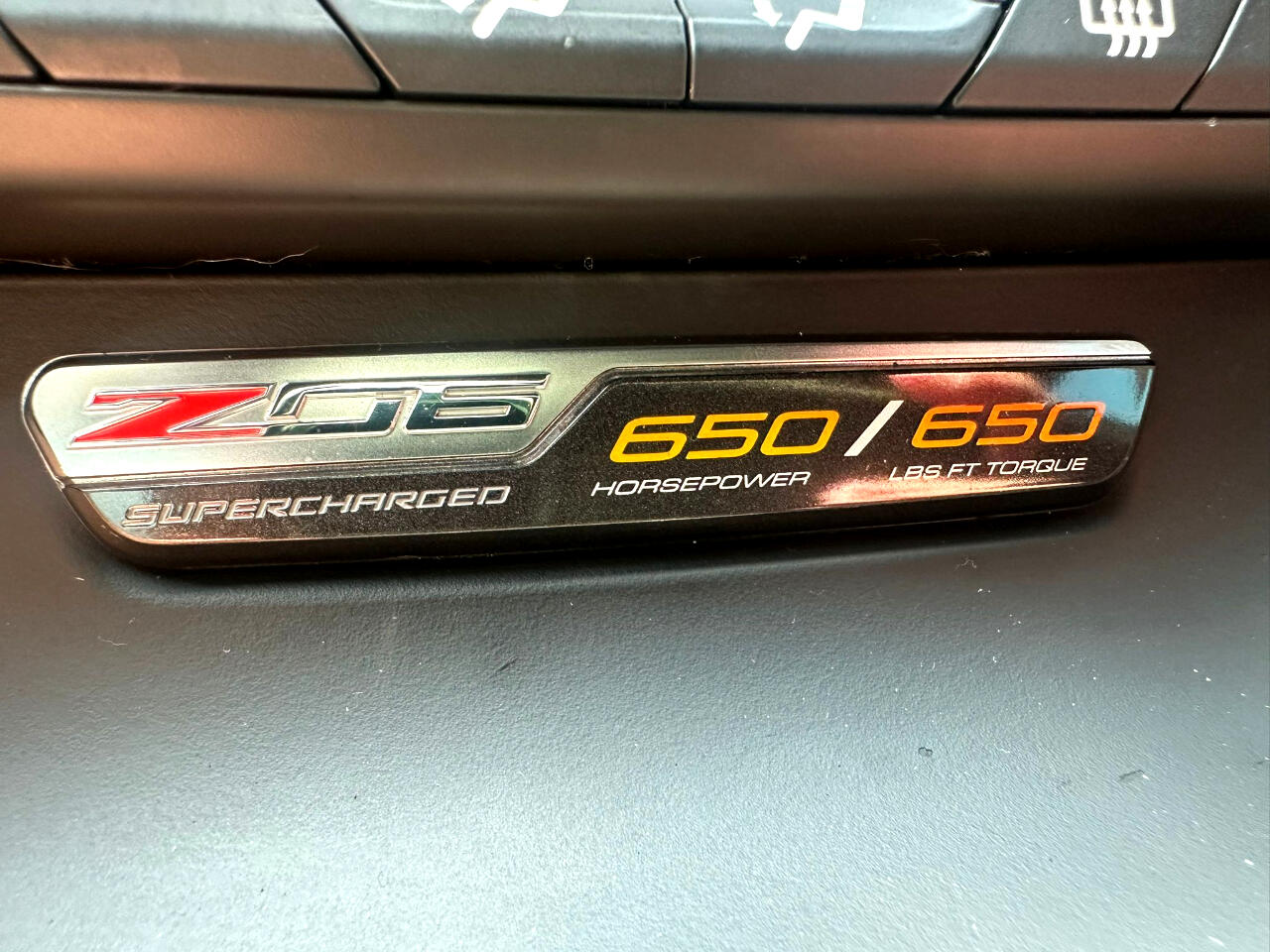 Vehicle image 23 of 25