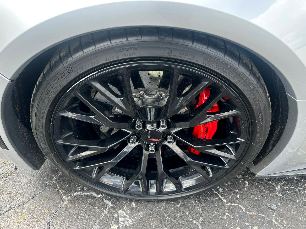 Vehicle image 10 of 25