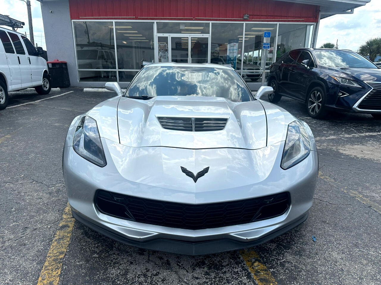 Vehicle image 7 of 25