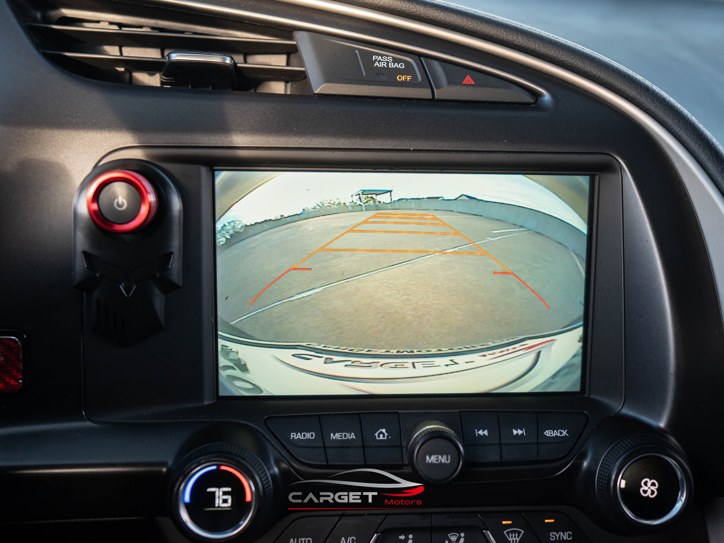 Vehicle image 23 of 36