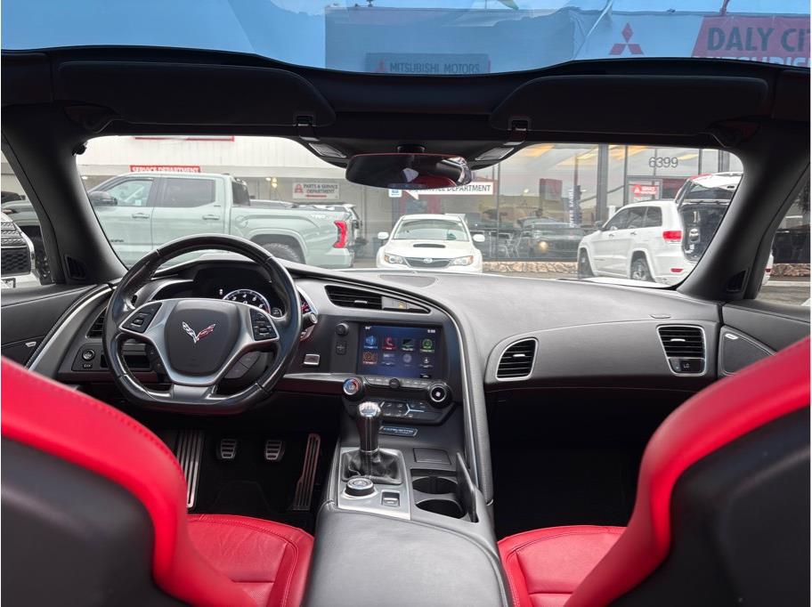 Vehicle image 13 of 33