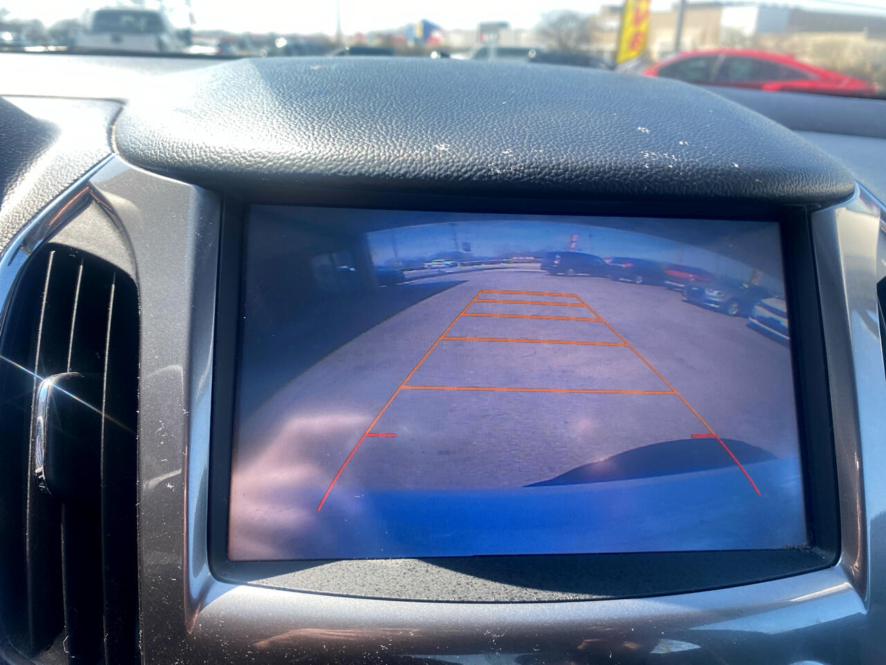 Vehicle image 21 of 28