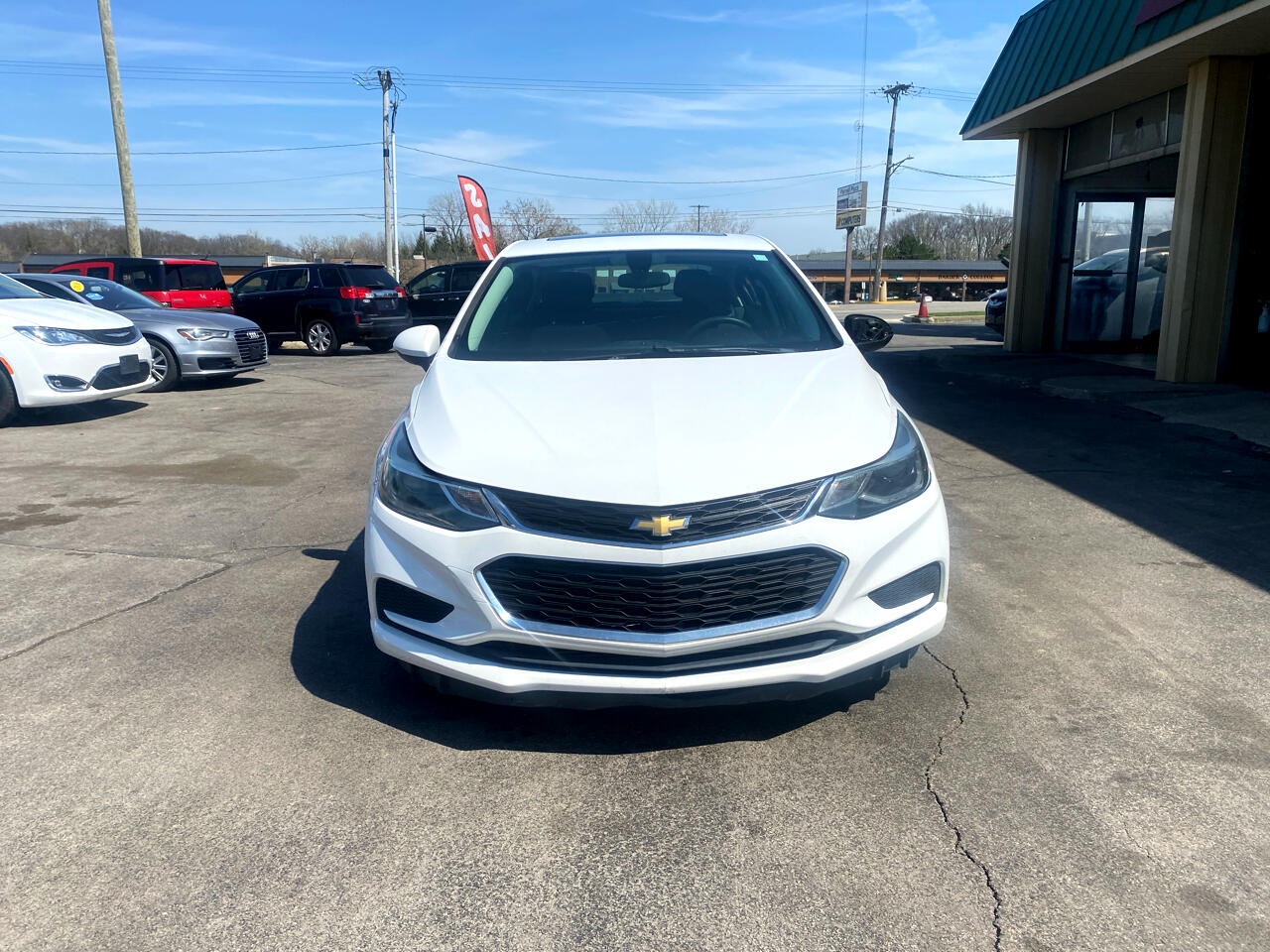 Vehicle image 4 of 28