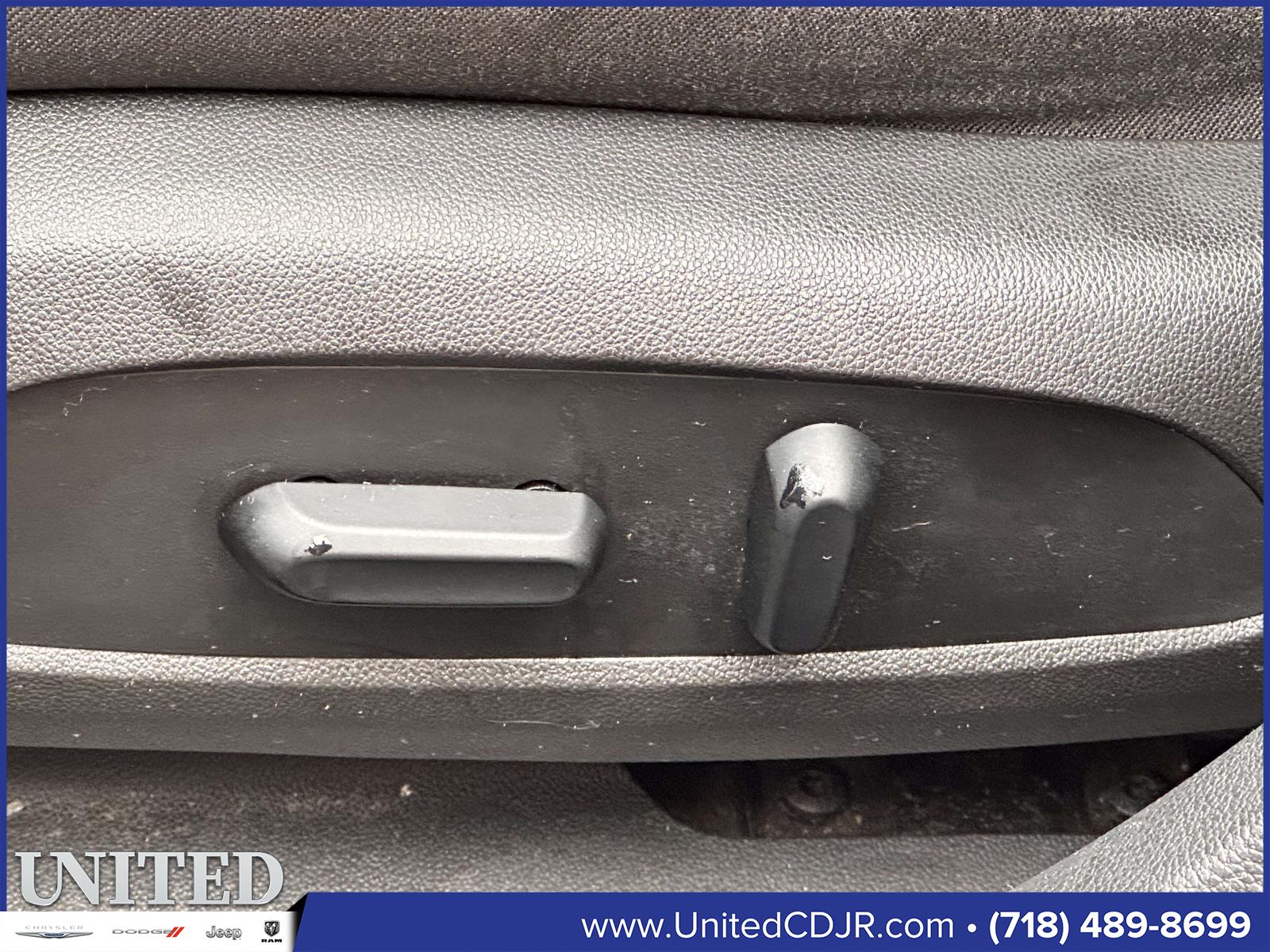 2017 Chevrolet Cruze LT Image 16 of 31