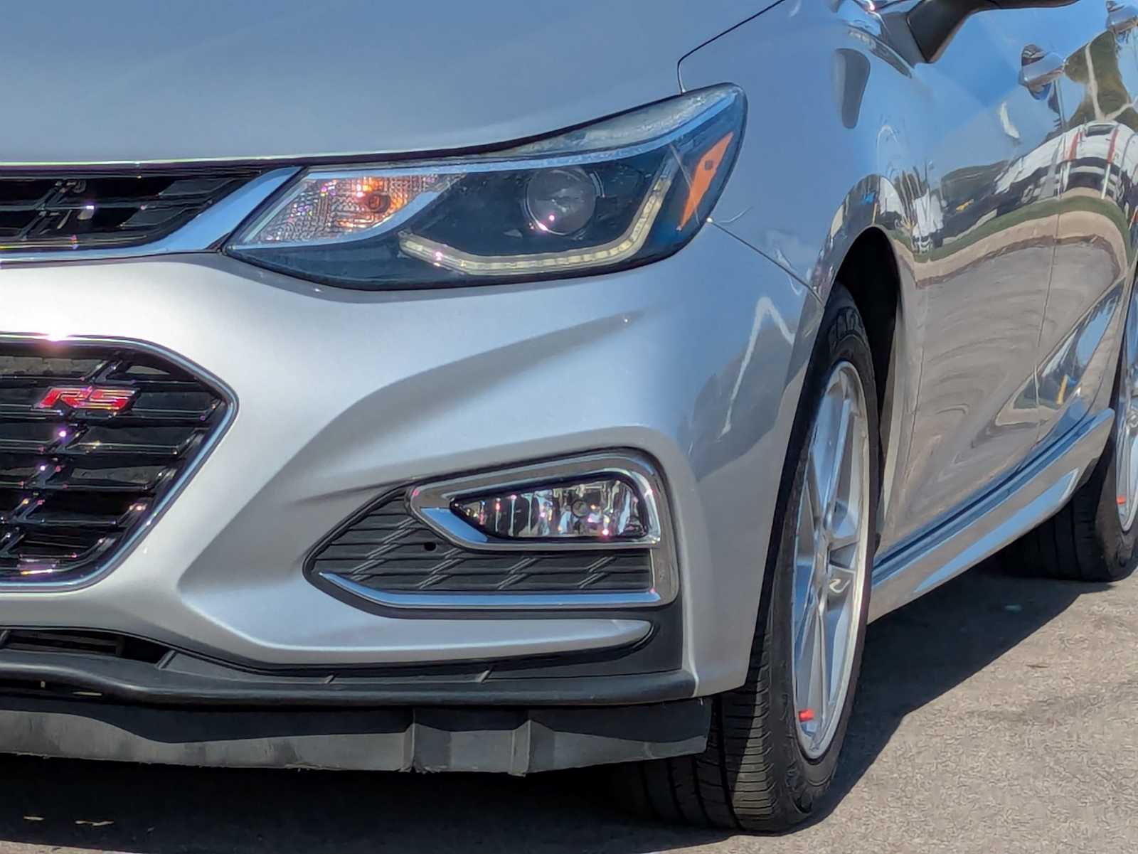 2017 Chevrolet Cruze LT Image 30 of 33