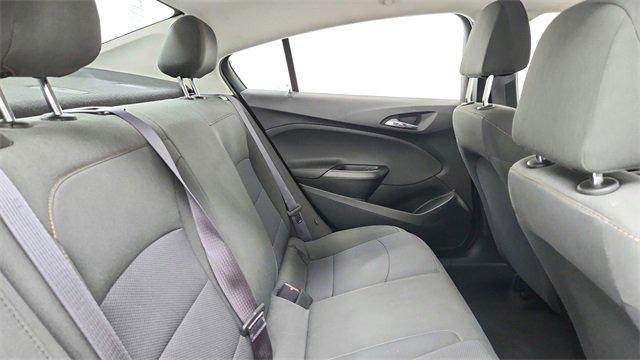 2017 Chevrolet Cruze LS Image 14 of 25