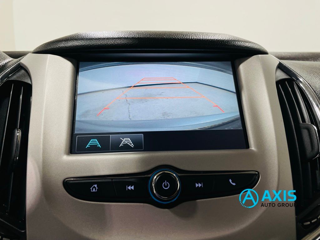 2017 Chevrolet Cruze LS Image 33 of 43