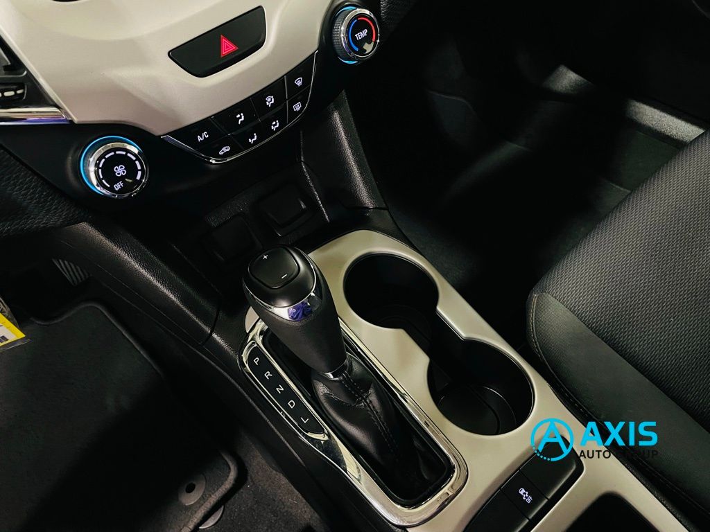 2017 Chevrolet Cruze LS Image 36 of 43