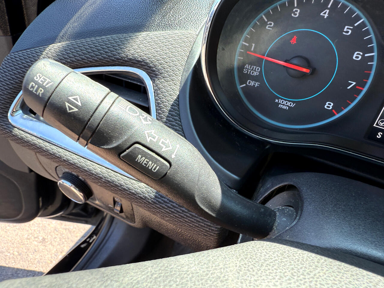 Vehicle image 19 of 21