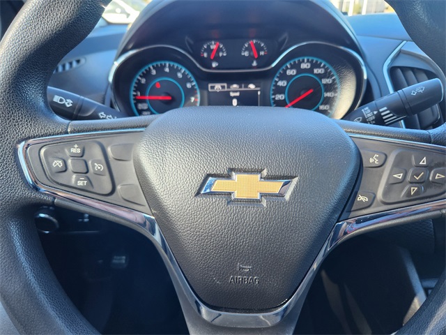 2017 Chevrolet Cruze LT Image 15 of 32