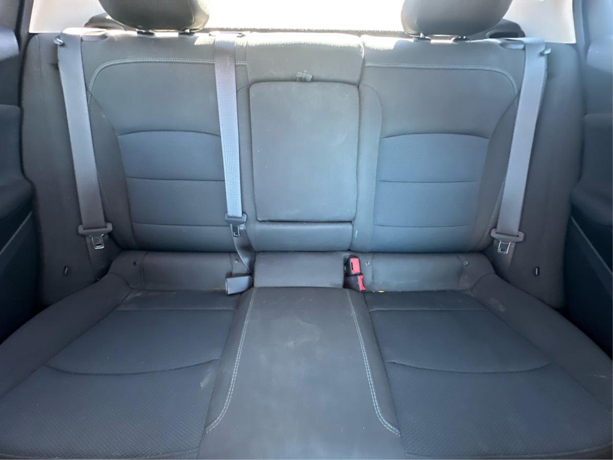 2017 Chevrolet Cruze LT Image 13 of 35