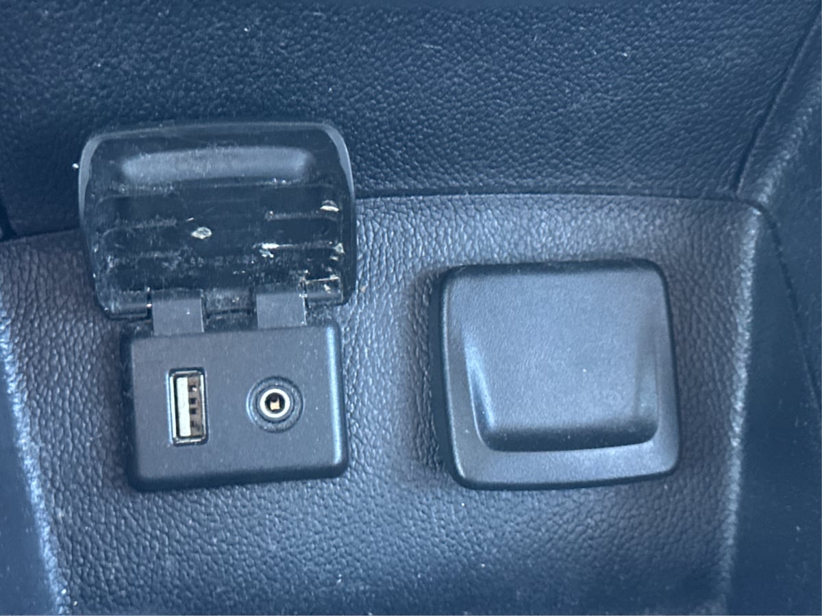 2017 Chevrolet Cruze LT Image 26 of 35