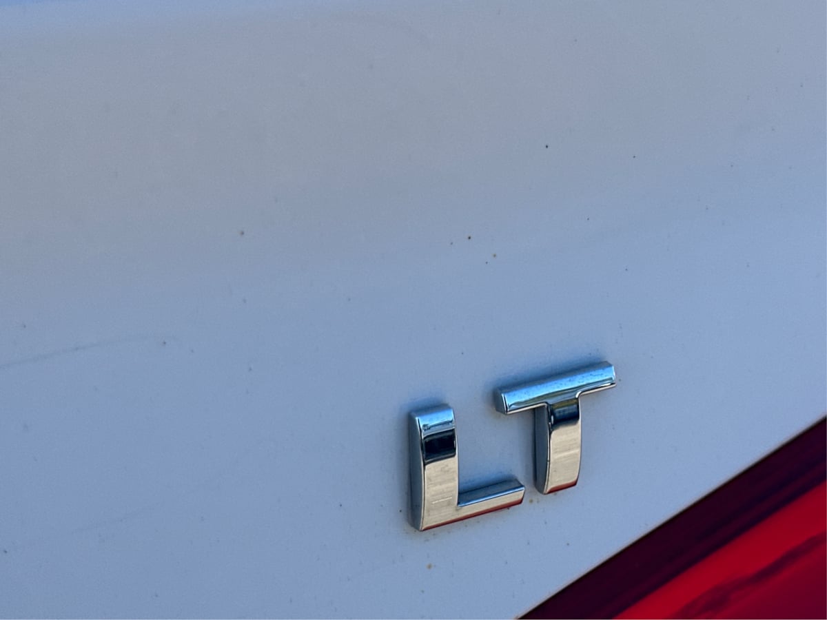 2017 Chevrolet Cruze LT Image 27 of 35