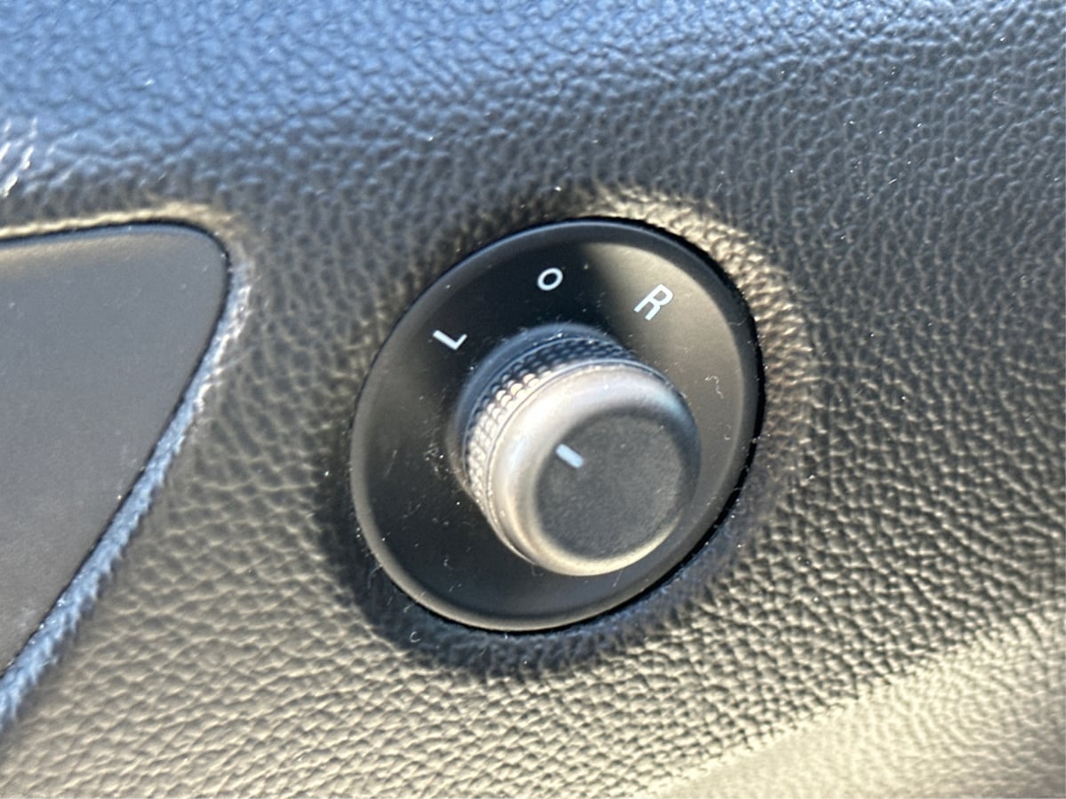 2017 Chevrolet Cruze LT Image 35 of 35