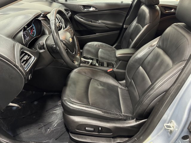 Vehicle image 11 of 36