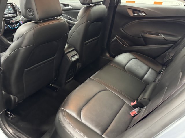 Vehicle image 14 of 36