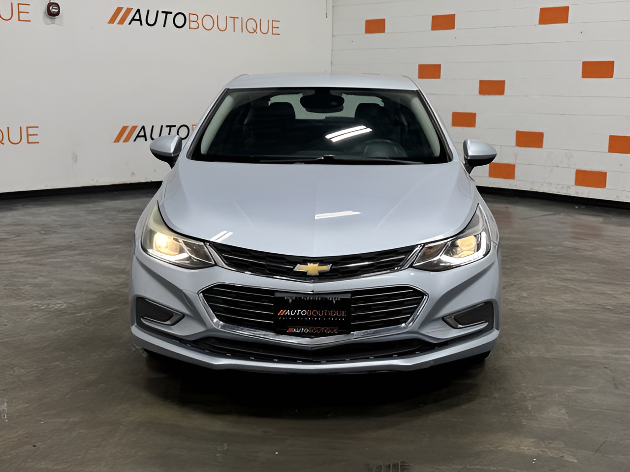 Vehicle image 31 of 36