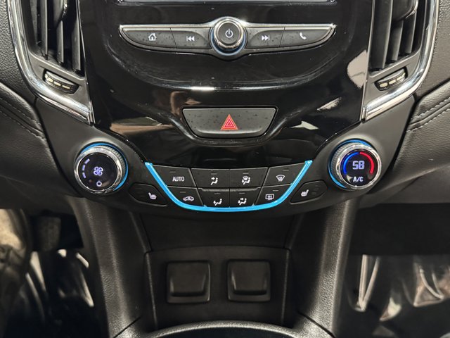 Vehicle image 26 of 36