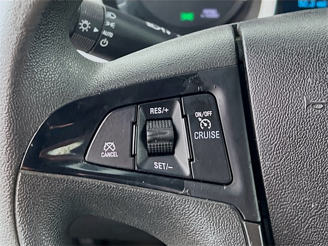 Vehicle image 34 of 37