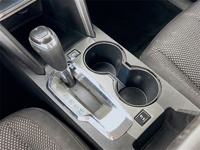 Vehicle image 26 of 37