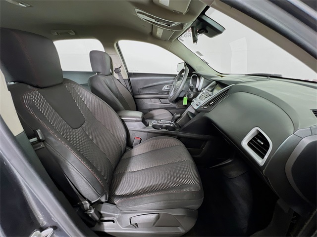 Vehicle image 17 of 37