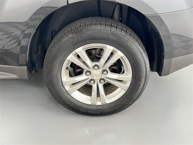 Vehicle image 10 of 37
