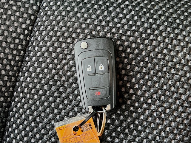Vehicle image 27 of 36