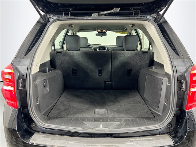 Vehicle image 14 of 36