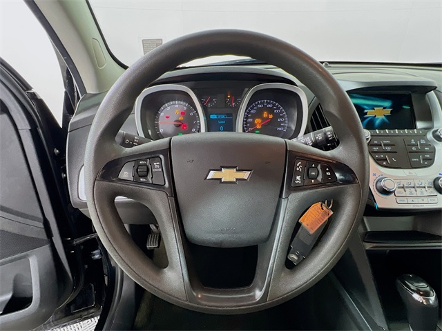 Vehicle image 33 of 36