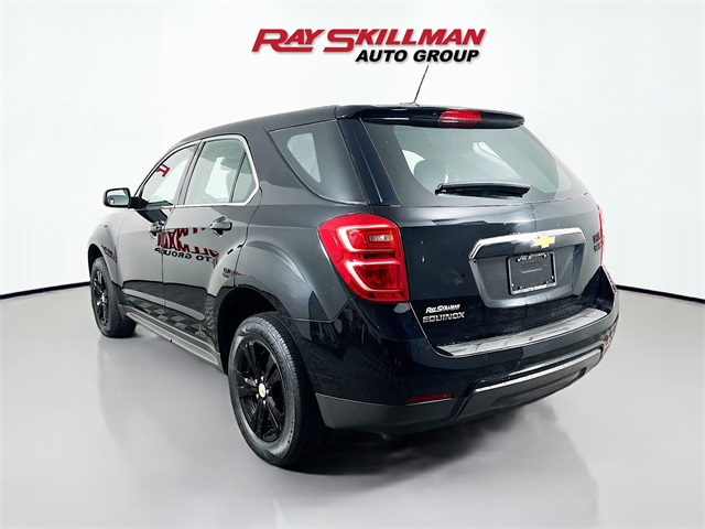 Vehicle image 7 of 36