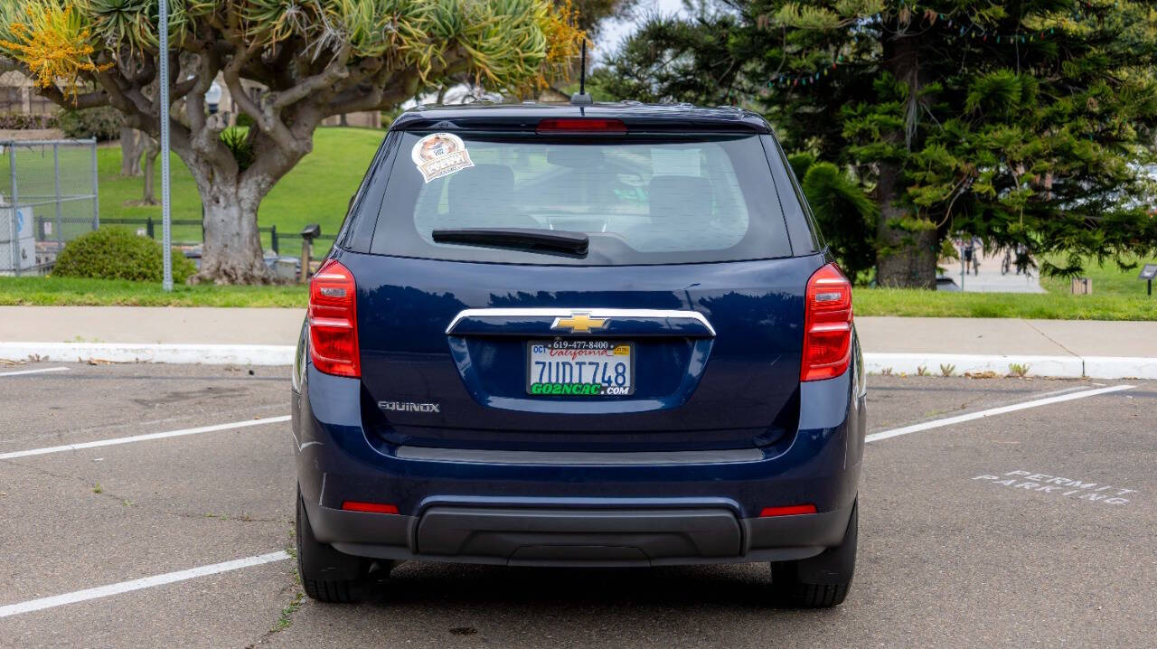 Vehicle image 8 of 21