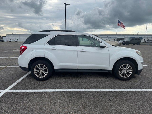 Vehicle image 7 of 8