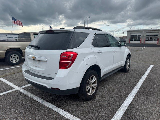 Vehicle image 3 of 8