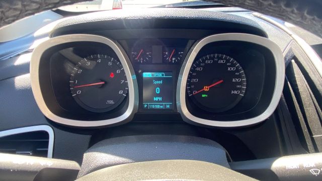 Vehicle image 10 of 32