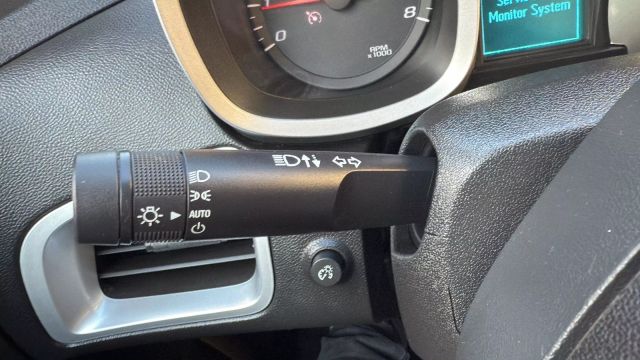 Vehicle image 14 of 34