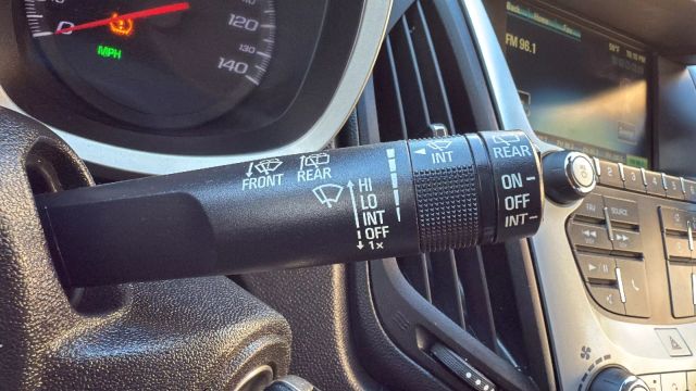 Vehicle image 13 of 34