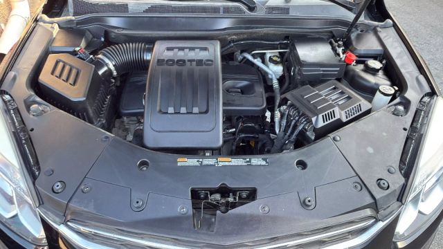 Vehicle image 25 of 34