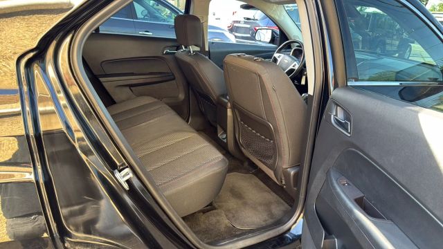 Vehicle image 27 of 34