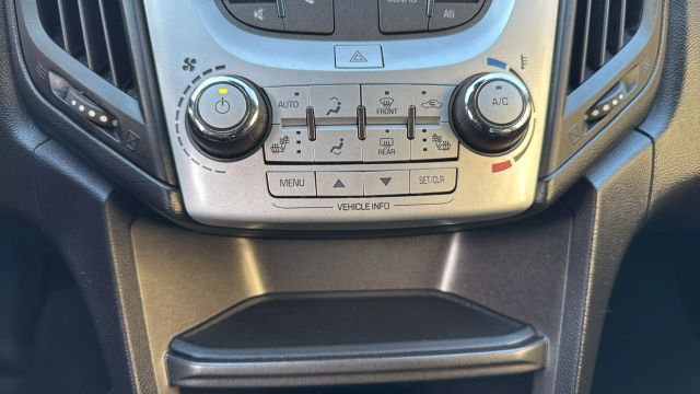 Vehicle image 19 of 34
