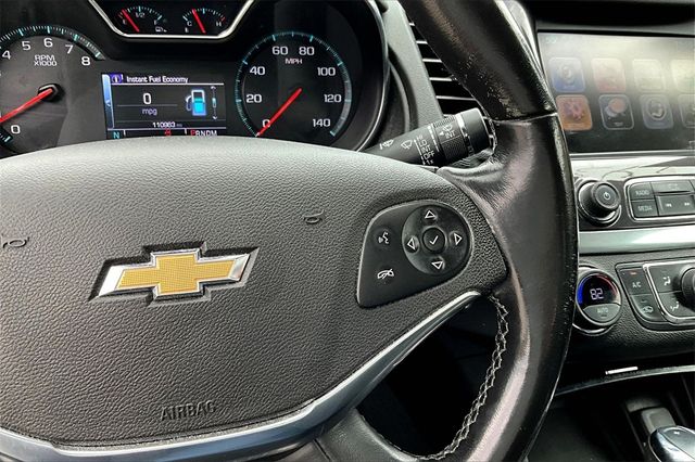 2017 Chevrolet Impala LT Image 25 of 31